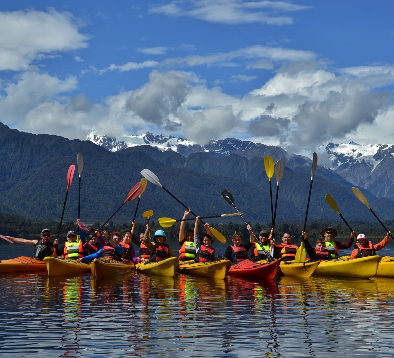 images_phocagallery_kea-1-december-201110-sarah-rothleder_kayaking (2) (1)